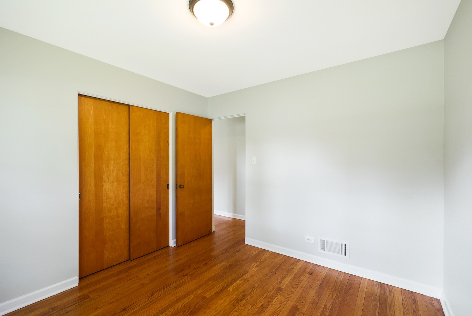 1615 East Evergreen Street Wheaton IL 60187