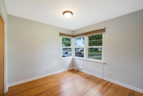 1615 East Evergreen Street Wheaton IL 60187