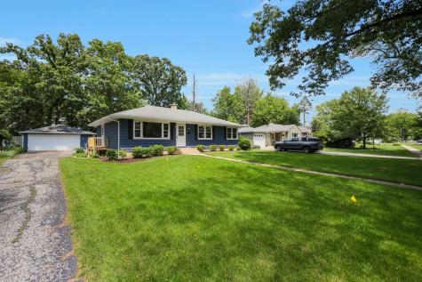 1615 East Evergreen Street Wheaton IL 60187