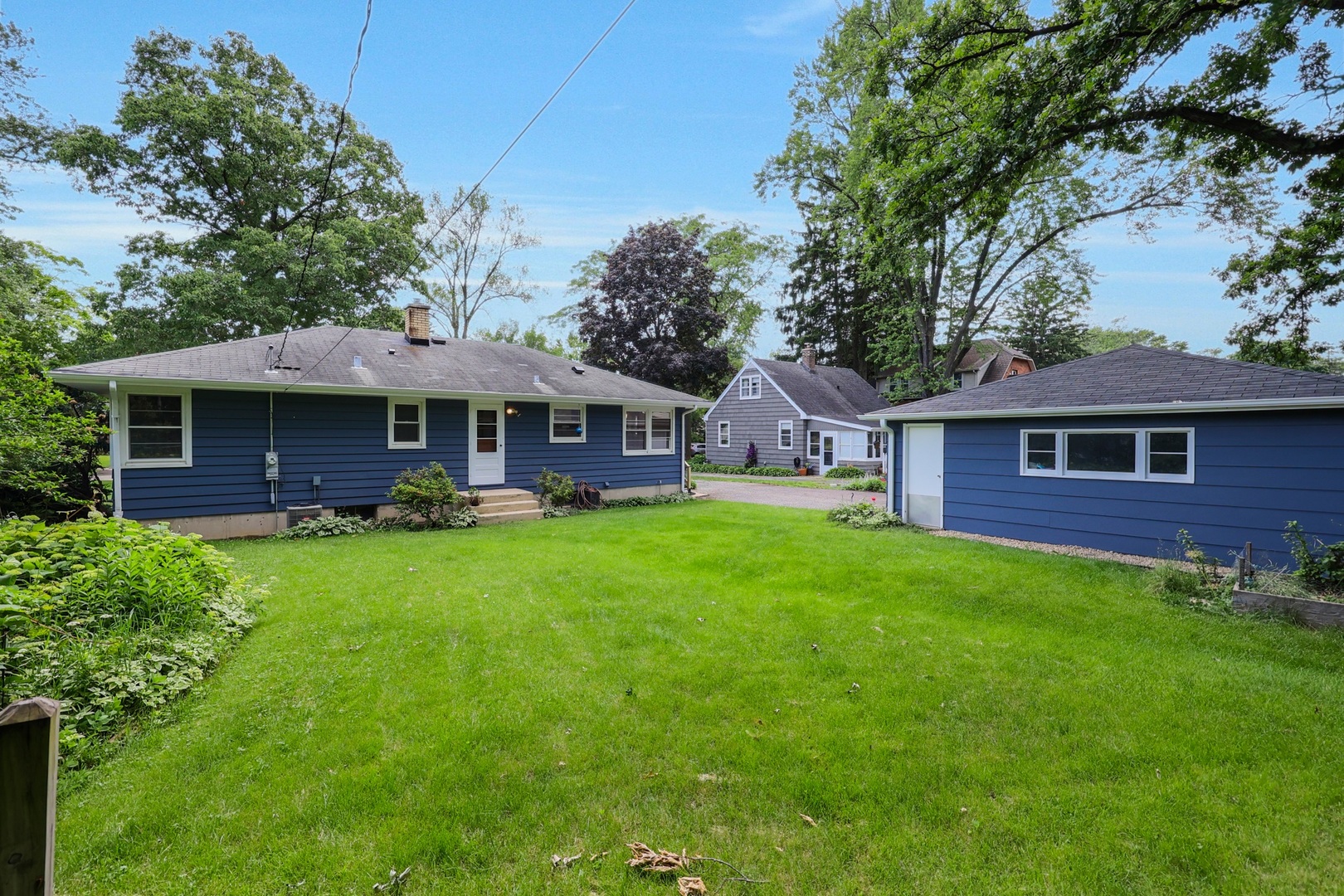 1615 East Evergreen Street Wheaton IL 60187