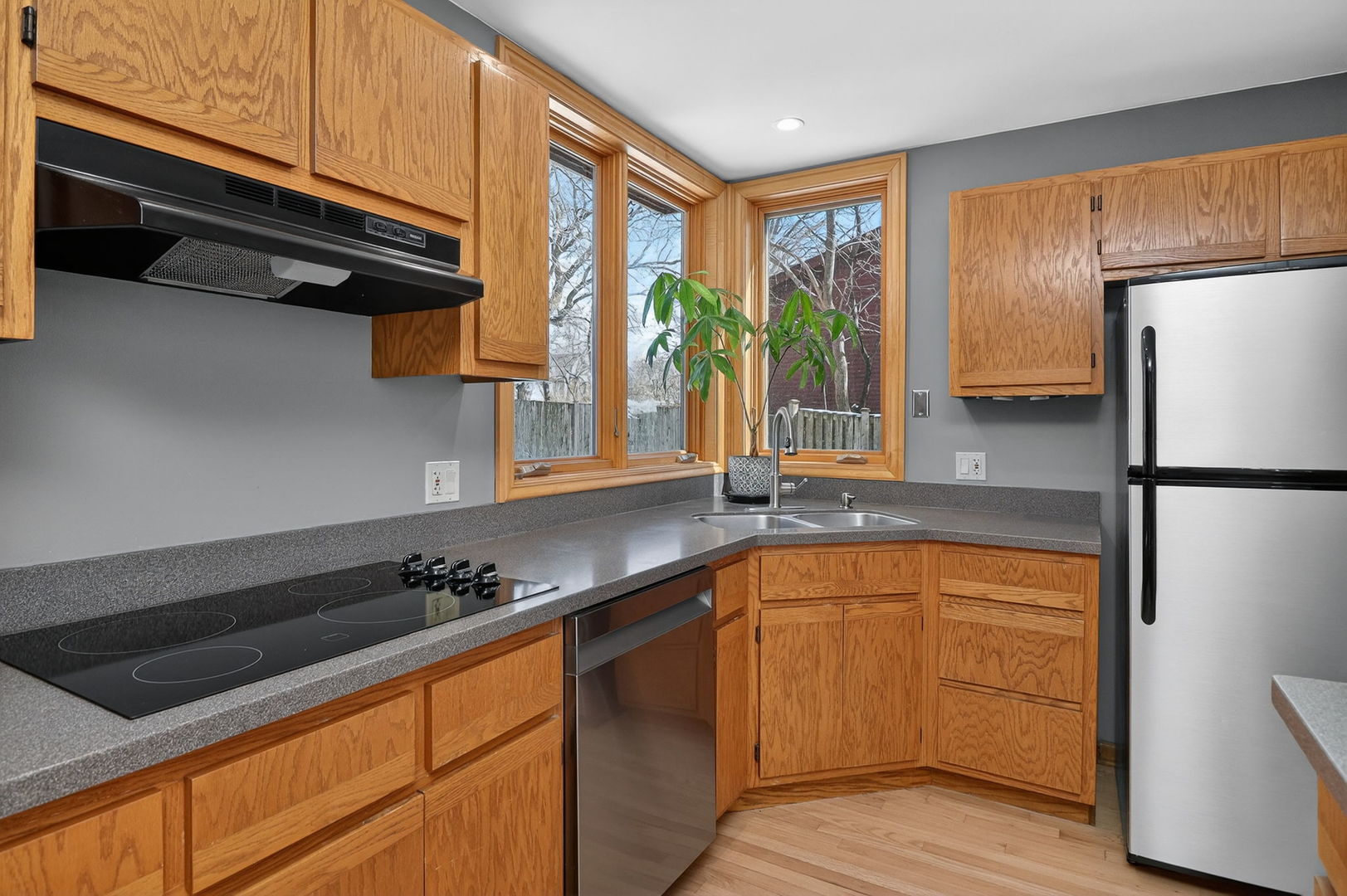 853 Bonnie Brae Lane Bolingbrook IL 60440