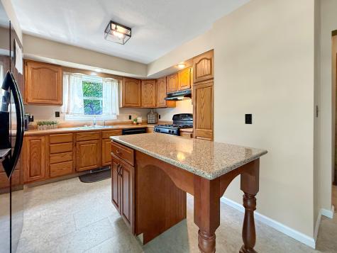 102 Dakota Drive Loda IL 60948