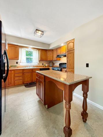 102 Dakota Drive Loda IL 60948
