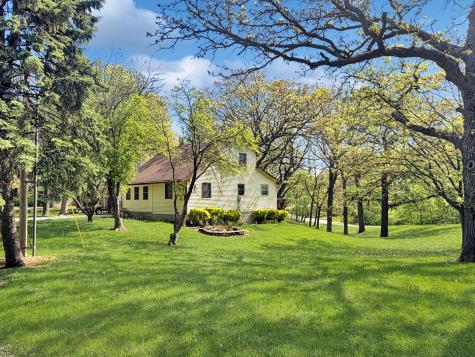 102 Dakota Drive Loda IL 60948