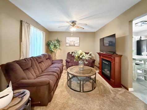 102 Dakota Drive Loda IL 60948