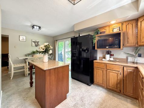 102 Dakota Drive Loda IL 60948