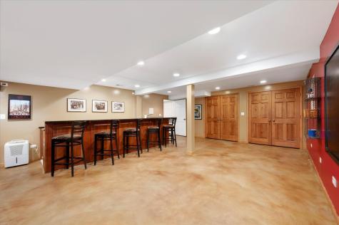 281 West Elm Park Avenue Elmhurst IL 60126