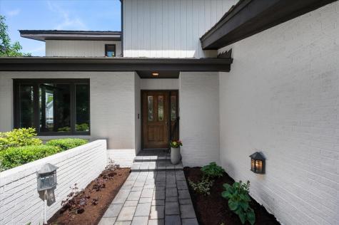 281 West Elm Park Avenue Elmhurst IL 60126