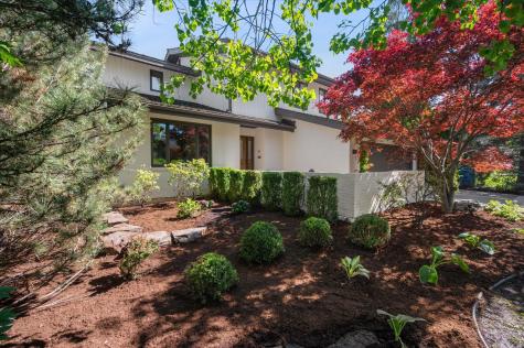 281 West Elm Park Avenue Elmhurst IL 60126
