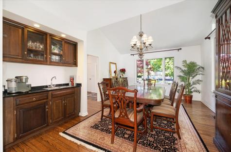 281 West Elm Park Avenue Elmhurst IL 60126