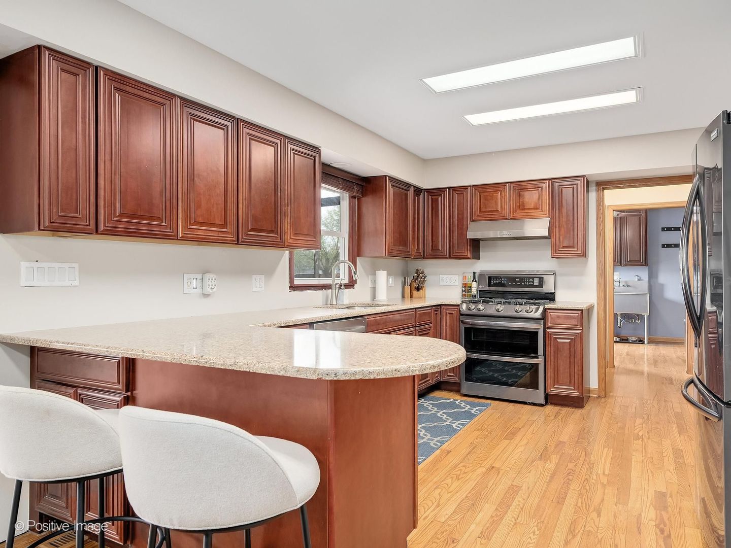 612 Stuart Drive Carol Stream IL 60188