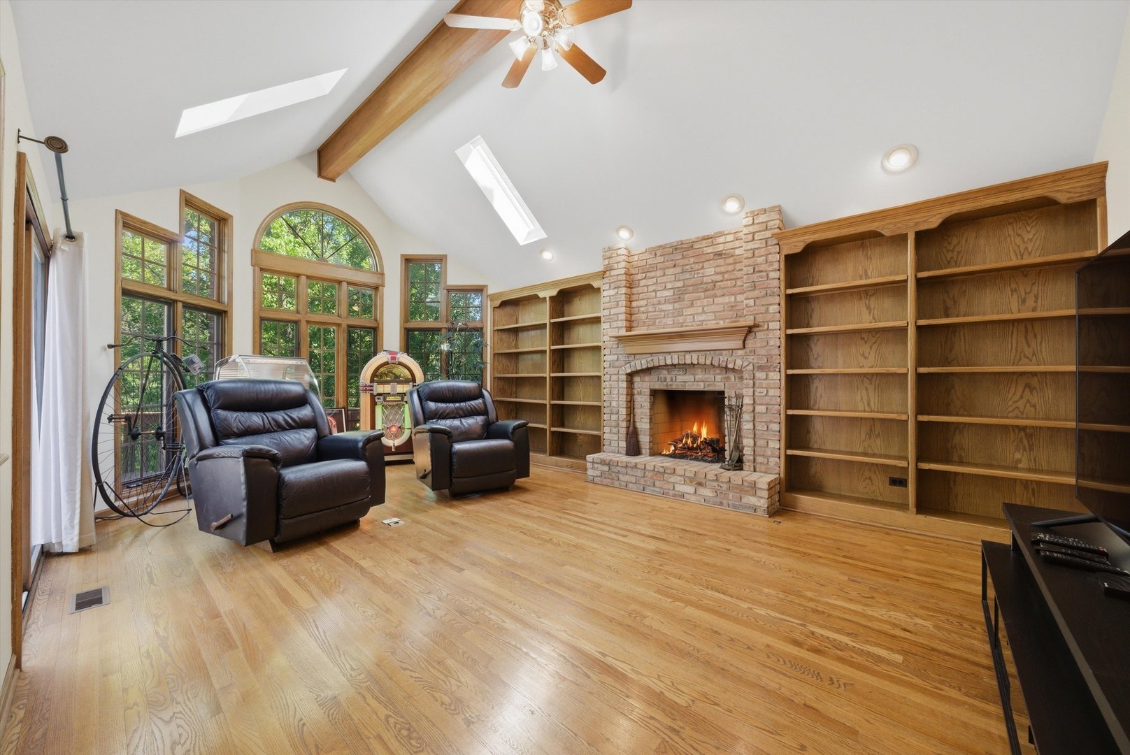 8701 Lake Ridge Drive Darien IL 60561