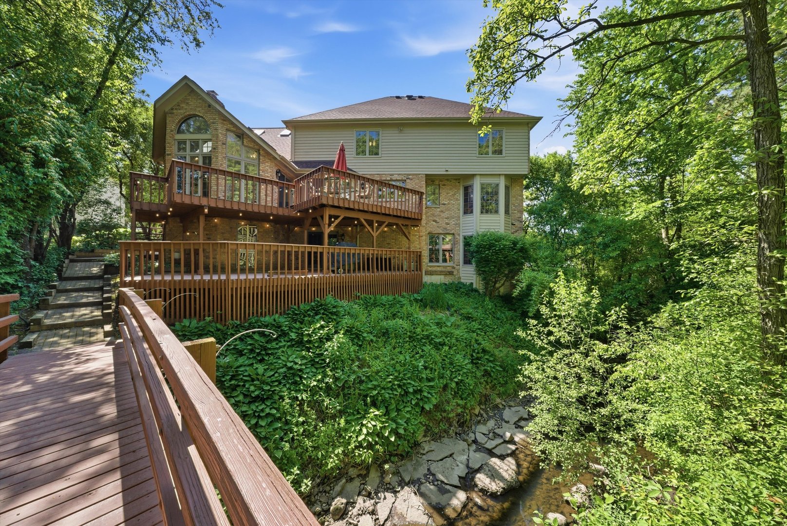 8701 Lake Ridge Drive Darien IL 60561