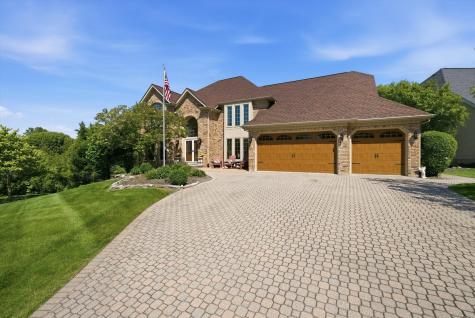 8701 Lake Ridge Drive Darien IL 60561