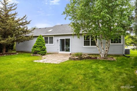 427 Barnaby Drive Oswego IL 60543