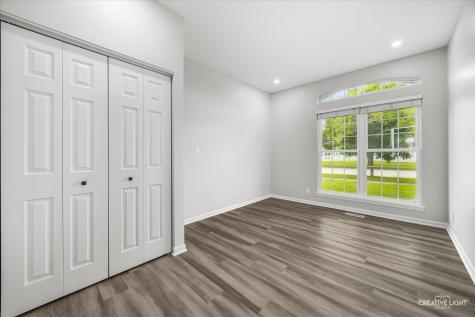 427 Barnaby Drive Oswego IL 60543