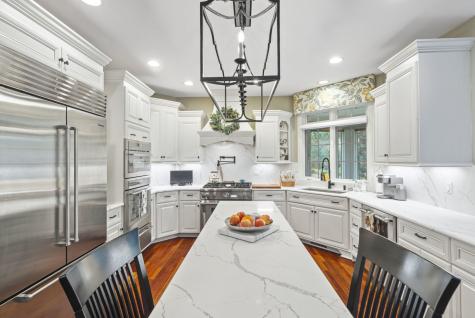 843 Alberosky Way Batavia IL 60510