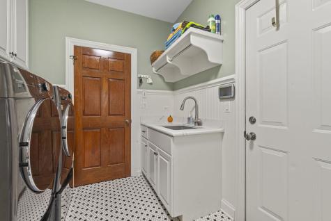 843 Alberosky Way Batavia IL 60510