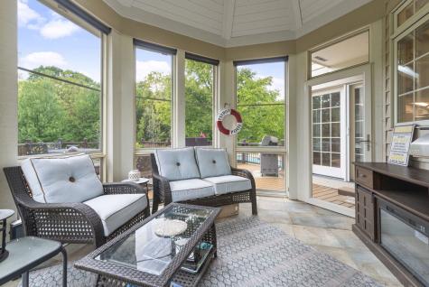 843 Alberosky Way Batavia IL 60510