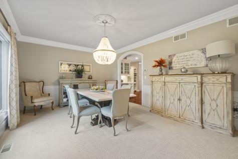 843 Alberosky Way Batavia IL 60510