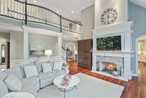 843 Alberosky Way Batavia IL 60510