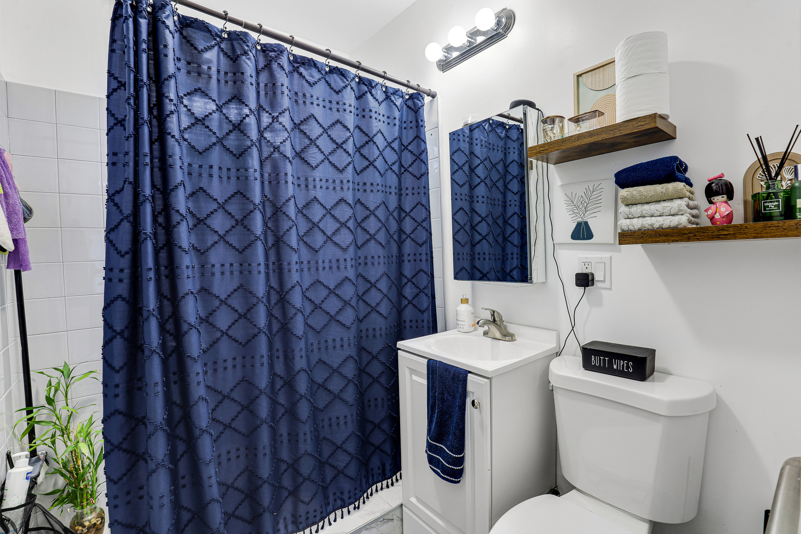 4951 West Concord Place Chicago IL 60639