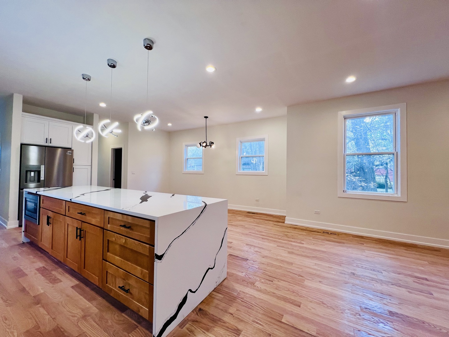 638 East 65th Street Chicago IL 60637