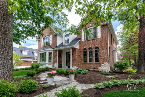 752 South Julian Street Naperville IL 60540