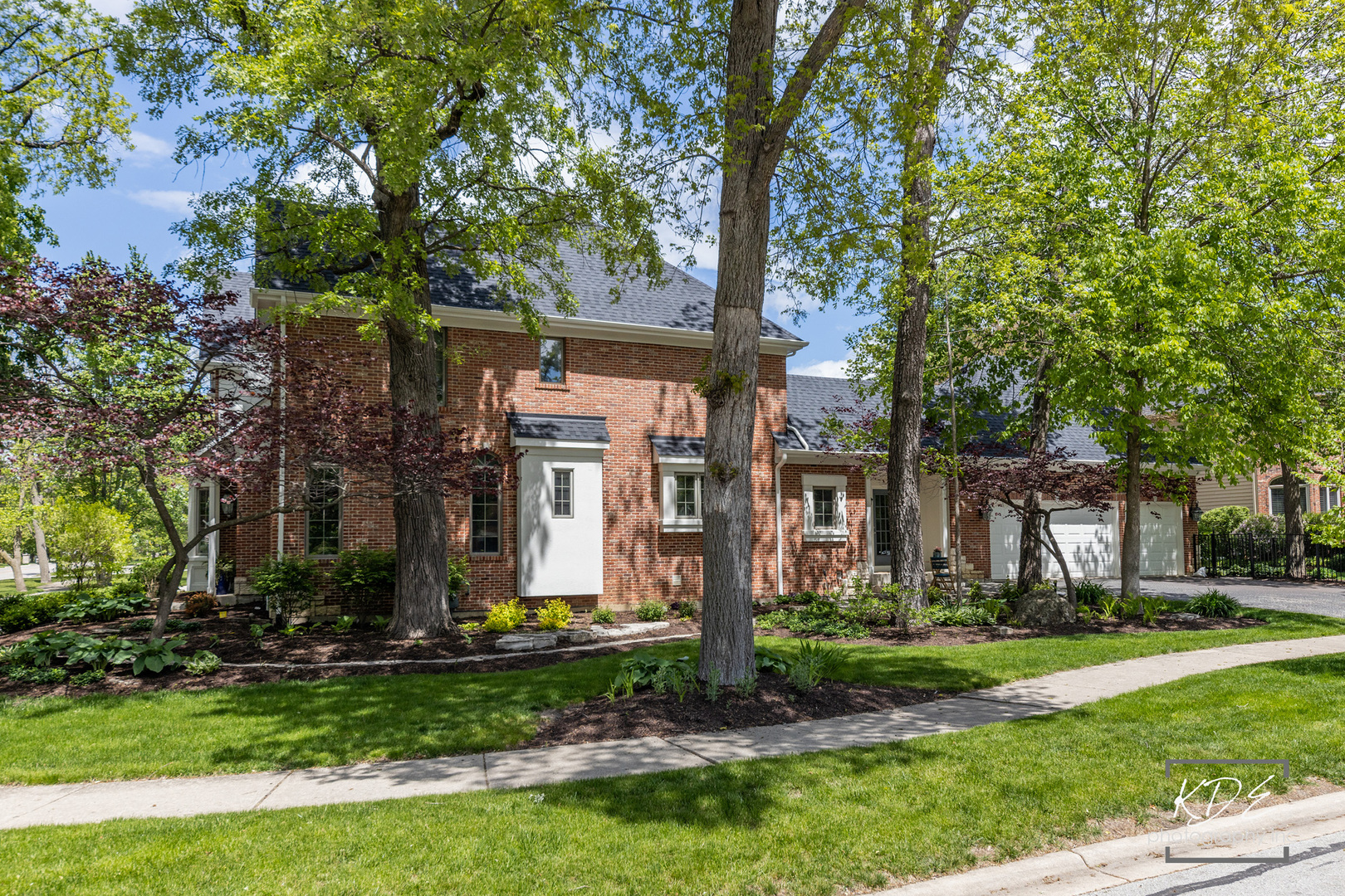 752 South Julian Street Naperville IL 60540