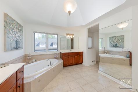 752 South Julian Street Naperville IL 60540