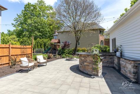 752 South Julian Street Naperville IL 60540