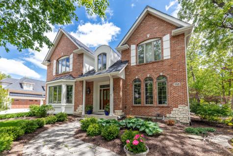 752 South Julian Street Naperville IL 60540