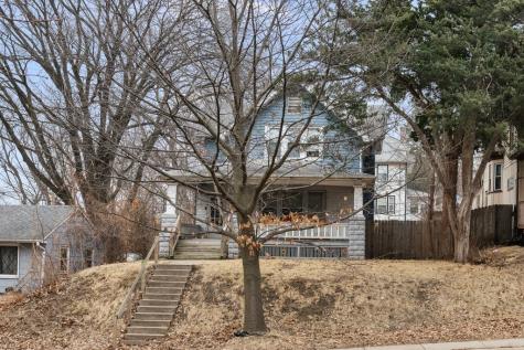 1323 17TH Street Rock Island IL 61201