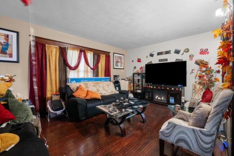 1323 17TH Street Rock Island IL 61201