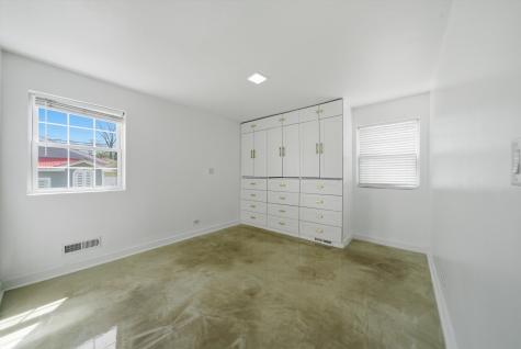 3853 West 83rd Place Chicago IL 60652