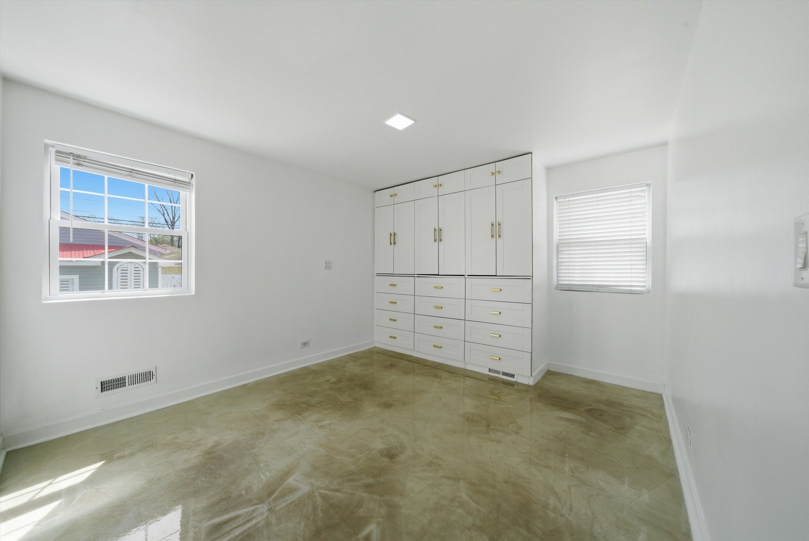3853 West 83rd Place Chicago IL 60652