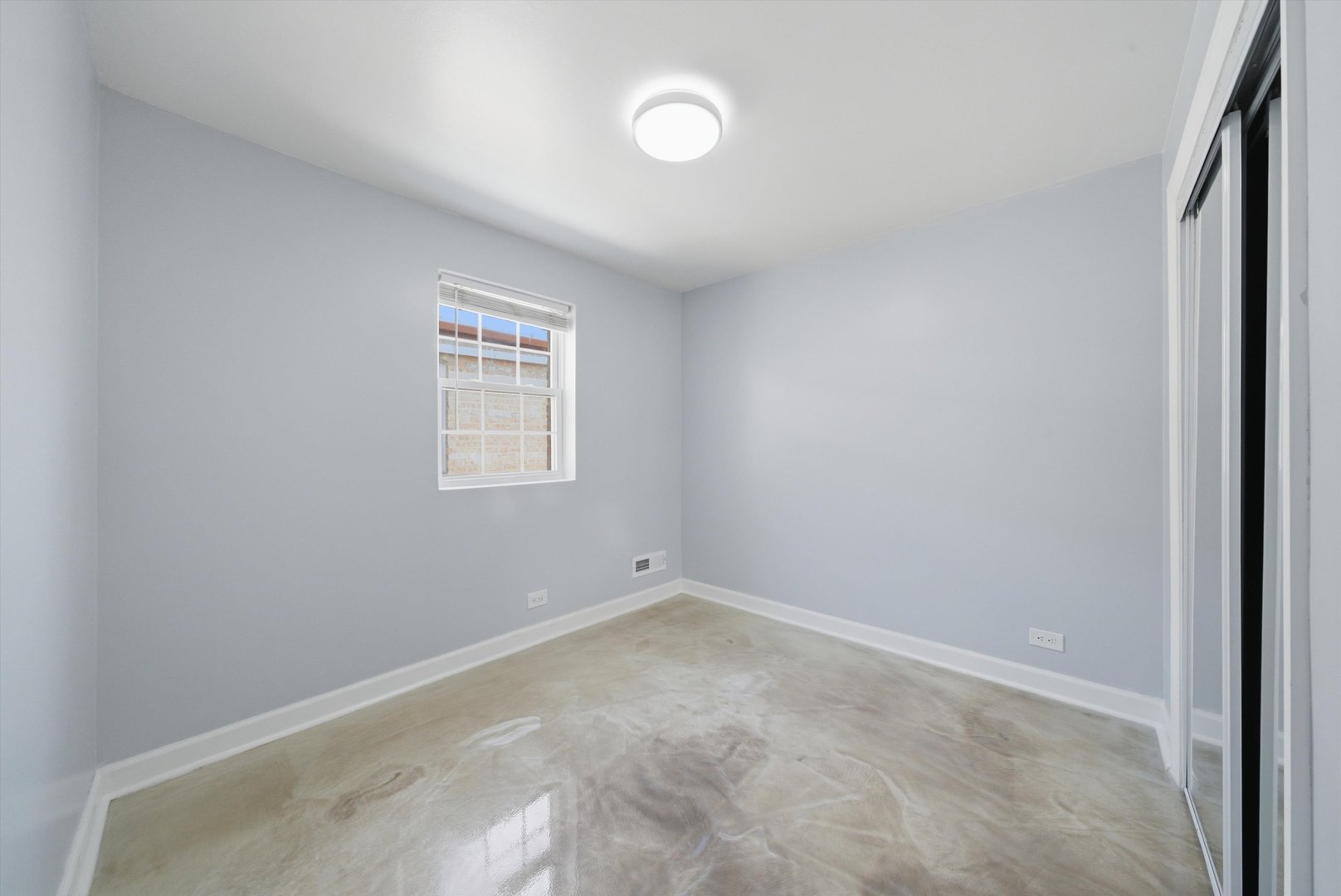 3853 West 83rd Place Chicago IL 60652