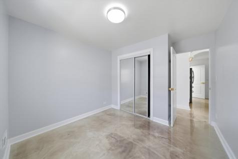 3853 West 83rd Place Chicago IL 60652