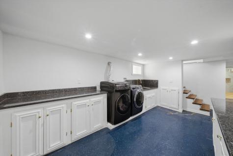 3853 West 83rd Place Chicago IL 60652
