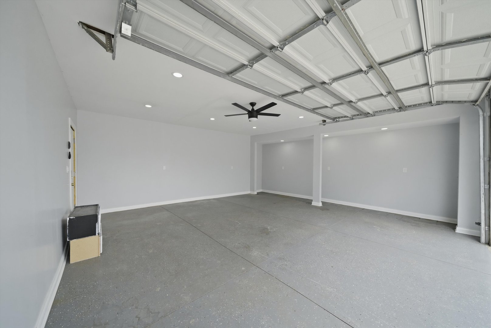 3853 West 83rd Place Chicago IL 60652