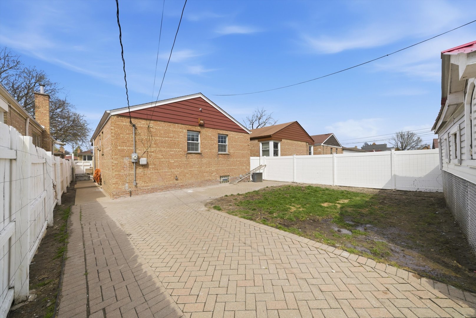 3853 West 83rd Place Chicago IL 60652