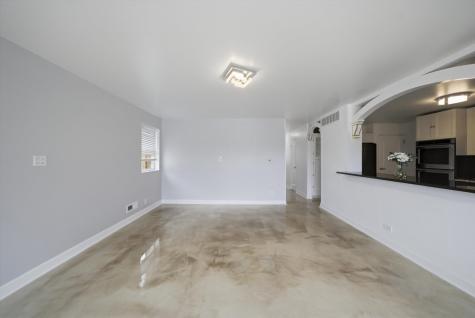 3853 West 83rd Place Chicago IL 60652