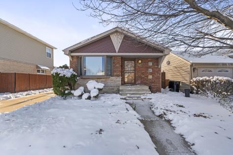 8169 South Tripp Avenue Chicago IL 60652