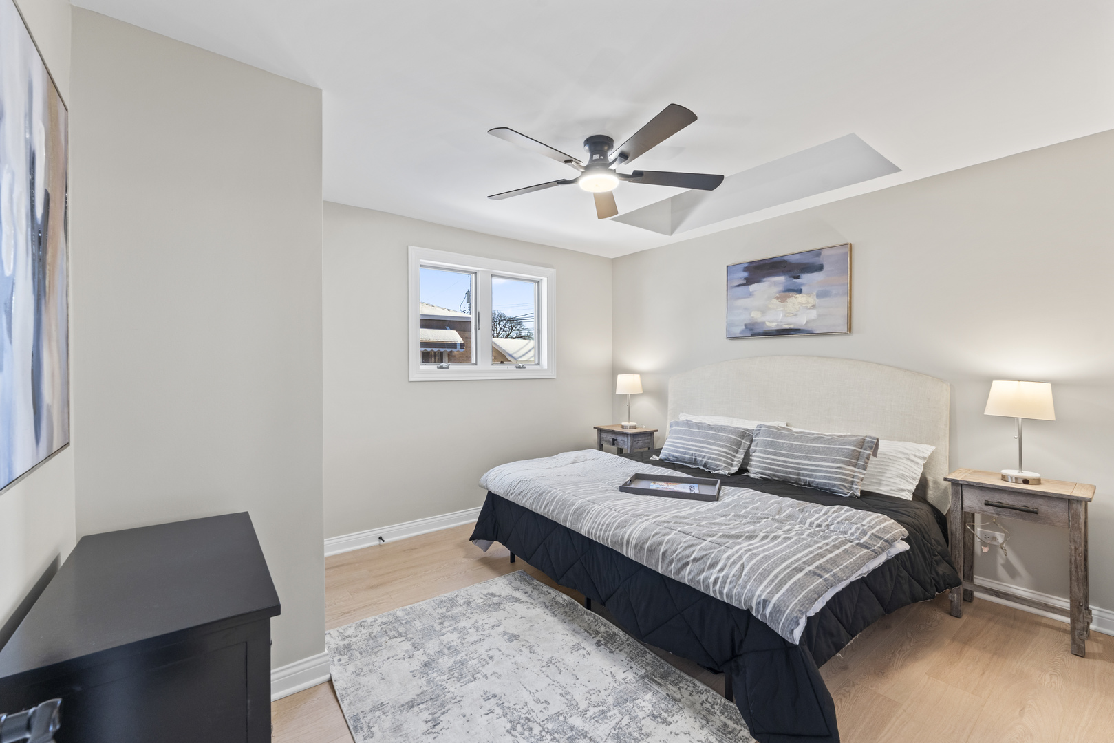 8169 South Tripp Avenue Chicago IL 60652