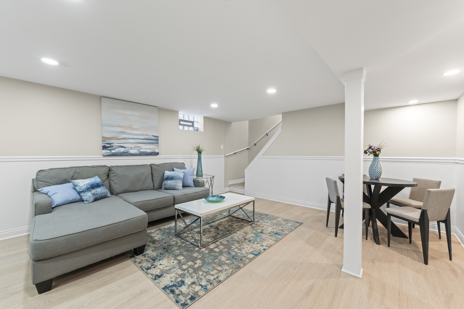 8169 South Tripp Avenue Chicago IL 60652