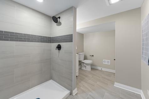 8169 South Tripp Avenue Chicago IL 60652