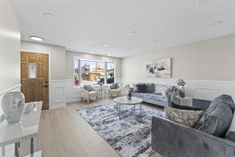 8169 South Tripp Avenue Chicago IL 60652
