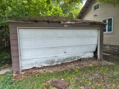 15727 Turlington Avenue Harvey IL 60426