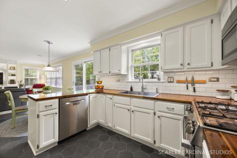 103 Forestview Lane Aurora IL 60502