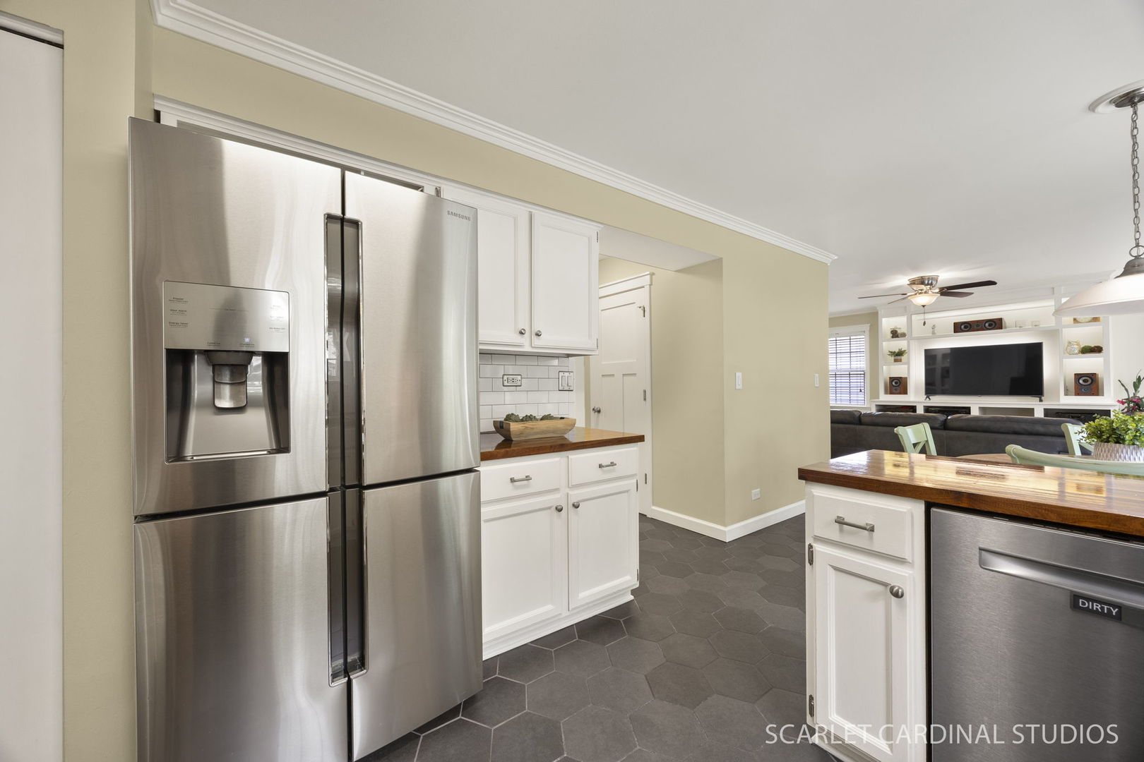 103 Forestview Lane Aurora IL 60502